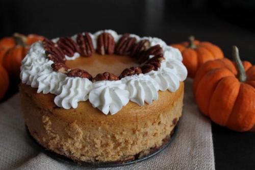 Pumpkin Cheesecake with Pecan-Gingersnap Crust